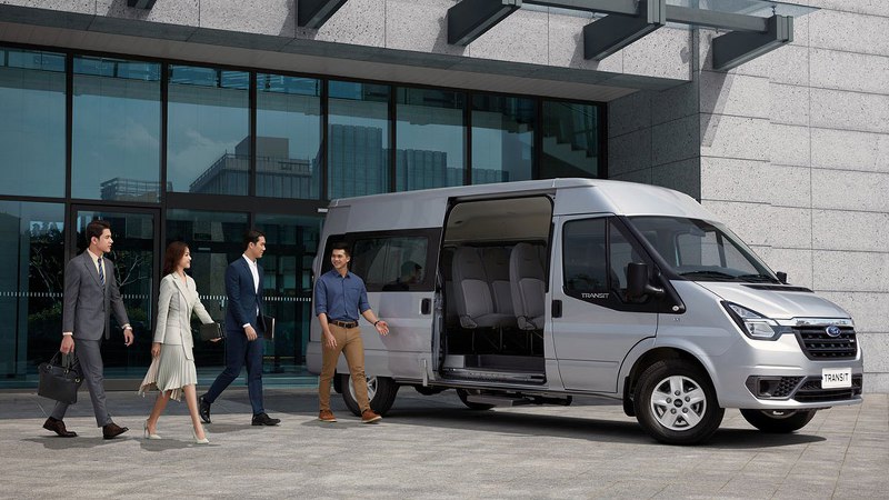 than-xe-ford-transit-2022